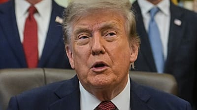 El presidente Donald Trump habla en el Despacho Oval de la Casa Blanca, viernes 24 de julio de 2026, en Washington. (Foto AP/Rod Lamkey Jr.)