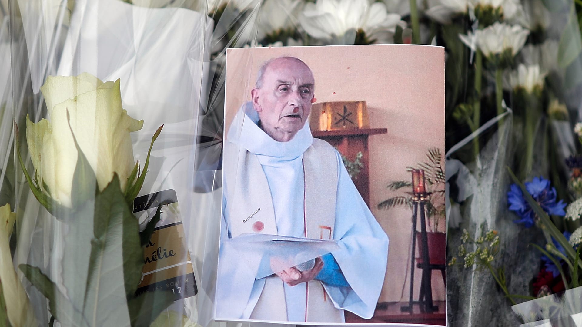У Франції вшанували пам’ять отця Жака Амеля через десять років після вбивства в церкві