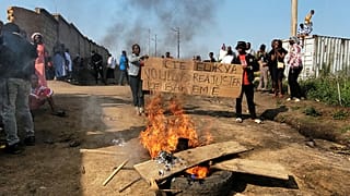 Ebola : le nombre de cas confirmés dépasse les 3 000 en RDC