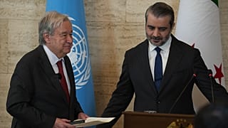 Il segretario generale ONU Antonio Guterres lascia dopo una conferenza stampa con il ministro degli Esteri siriano Asaad al-Shibani, a Damasco, Siria, 25 luglio 2026.