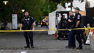La Policía interviene por un tiroteo en Seattle Center durante el festival gastronómico Bite of Seattle, el domingo 26 de julio de 2026, en Seattle (Washington)