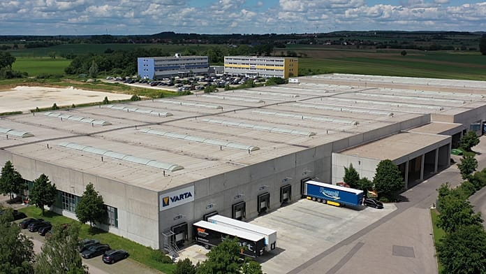 Varta files for insolvency as German battery makers crisis deepens Varta said it faces no immediate threat of failing to meet its payment obligations. Production is continuing, while wages and salaries will still be paid.