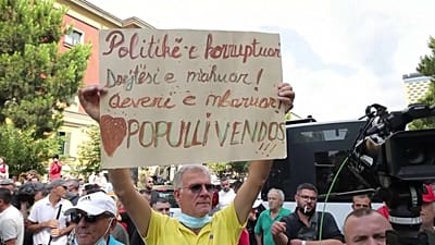 Denunciam em Tirana governo Rama como corrupto