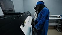 Nigeria : à Lagos, la flambée du carburant met à mal les petites imprimeries