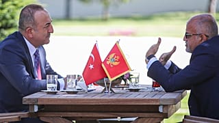 ARŞİV: Dönemin Dışişleri Bakanı Mevlüt Çavuşoğlu (solda) ile Karadağ Dışişleri Bakanı Srdjan Darmanovic, 10 Eylül 2019'da Ankara'da görüşüyor.