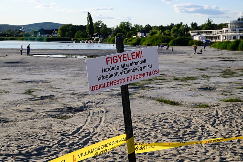 Kiszáradt meder a velencei szabadstrandon