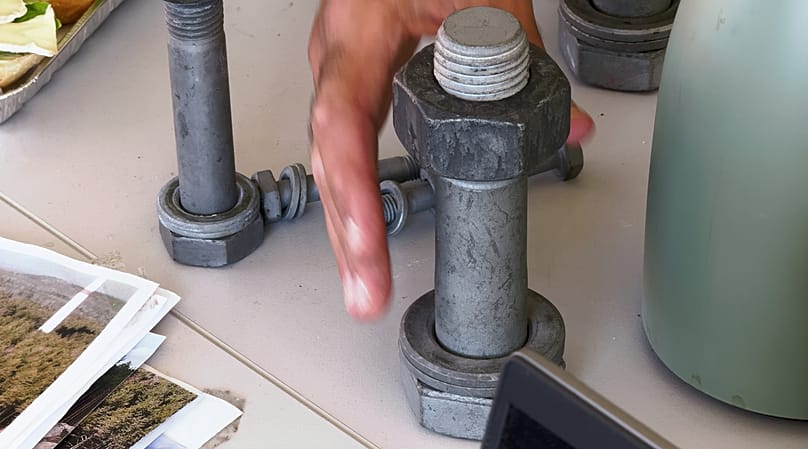 80.000 Riesenschrauben werden in dem Höhenwindrad verbaut.