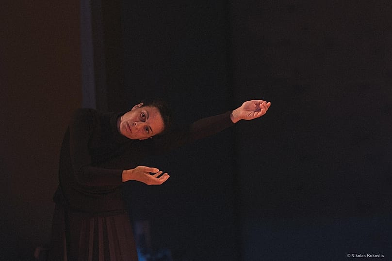 Αναστασία Μπρουζιώτη: «Κίονες του Ουρανού»