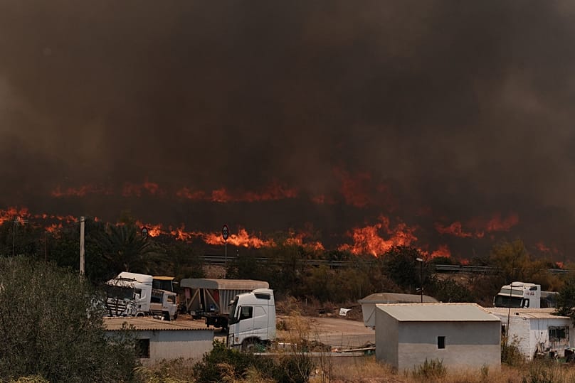 Incêndio em Los Gallardos, perto de Almería, sudeste de Espanha, 10 de julho de 2026