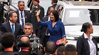 La todavía presidenta electa de Perú, Keiko Fujimori, llega al Ministerio de Relaciones Exteriores antes de su toma de posesión en Lima, el 28 de julio de 2026.