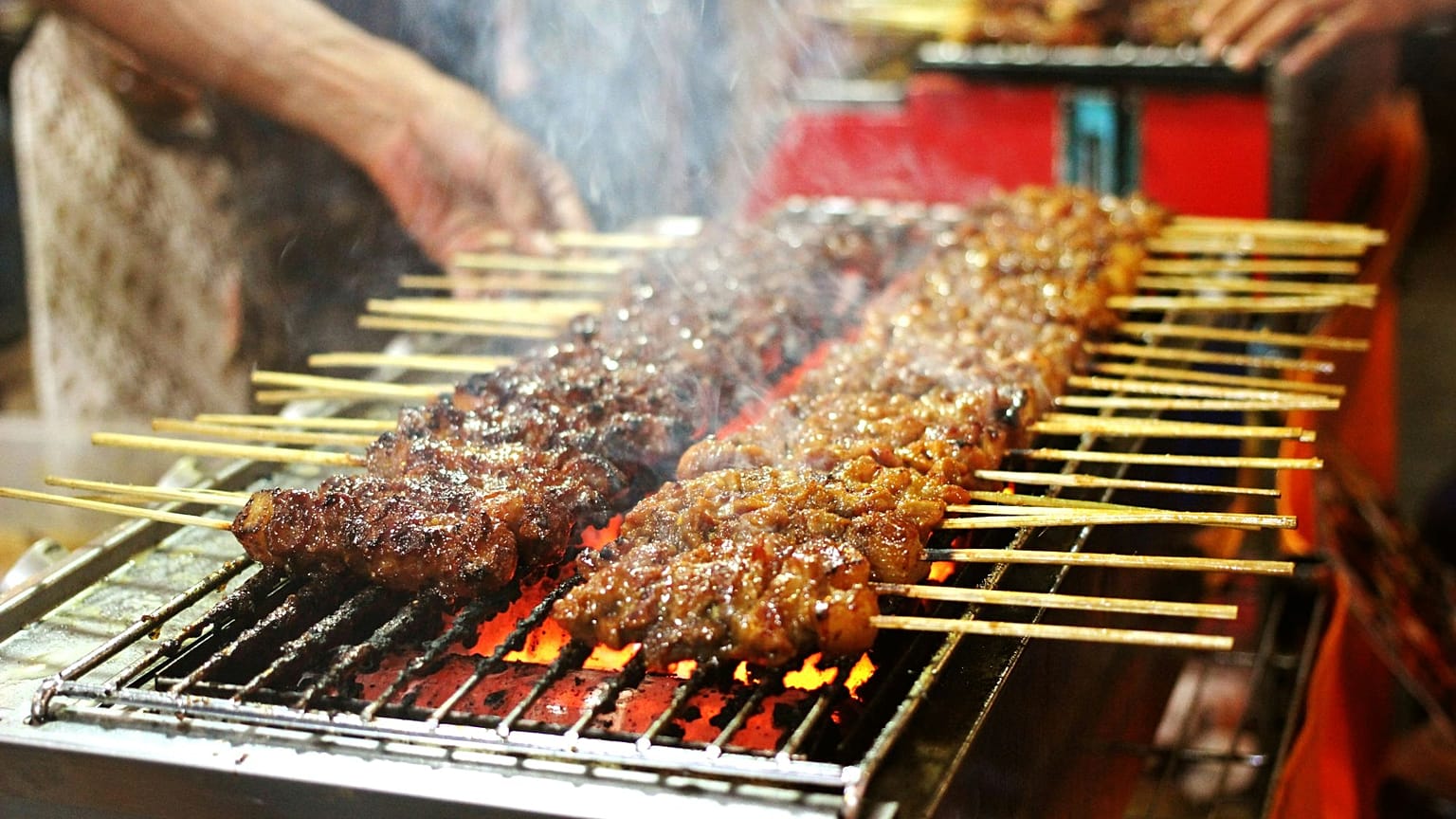 Αποκαλύπτονται οι καλύτερες πόλεις για street food στον κόσμο
