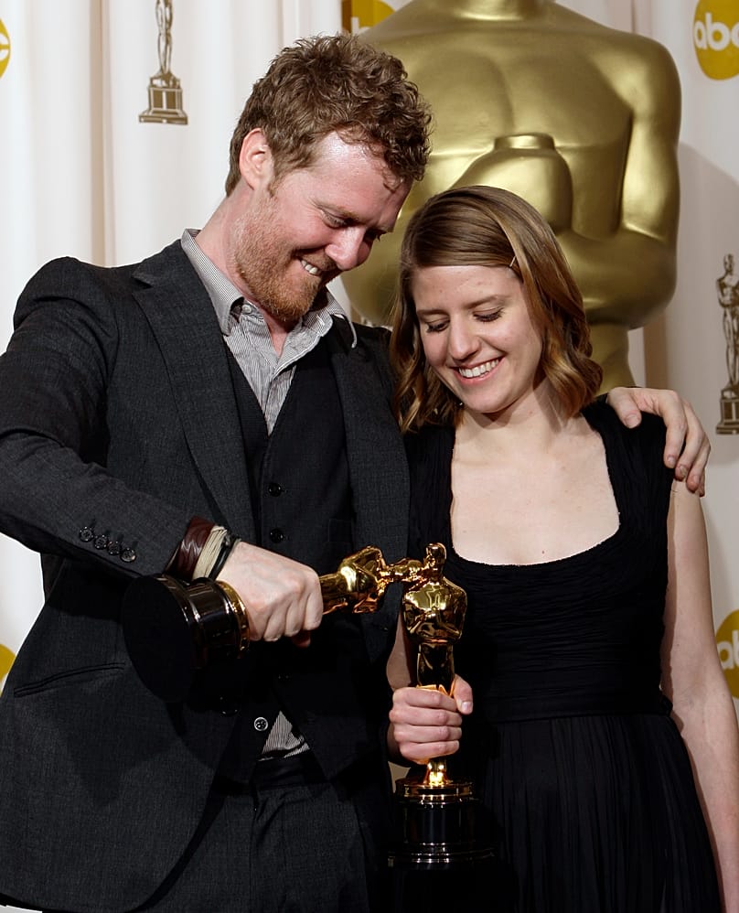 Glen Hansard ve Markéta Irglová, 'Once' filminden 'Falling Slowly' ile kazandıkları En İyi Özgün Şarkı Oscar'larıyla - 80. Akademi Ödülleri - 24 Şubat 2008