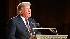 الرئيس الأمريكي دونالد ترامب