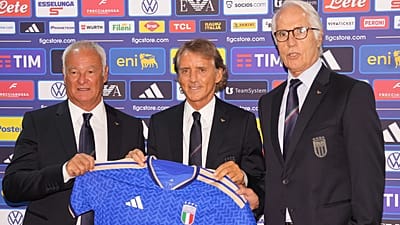 Claudio Ranieri, Roberto Mancini e Giovanni Malagò alla conferenza stampa a Roma