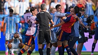 Argentina's Leandro Paredes (5) grabs Spain's Eric Garcia (4) by the neck after the World Cup final match between Spain and Argentina in East Rutherford, July 19, 2026.