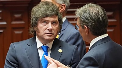 Javier Milei, Fujimori'nin göreve başlama töreninde
