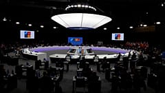 Vista geral da sessão do Conselho do Atlântico Norte, com chefes de Estado, na cimeira da NATO em Madrid, 30 de junho de 2022