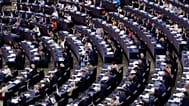 ARCHIVIO - I deputati votano la legge sull'intelligenza artificiale mercoledì 14 giugno 2023 al Parlamento europeo di Strasburgo, nella Francia orientale.