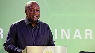 Ghana : le gouvernement accepte de prolonger le mandat présidentiel 