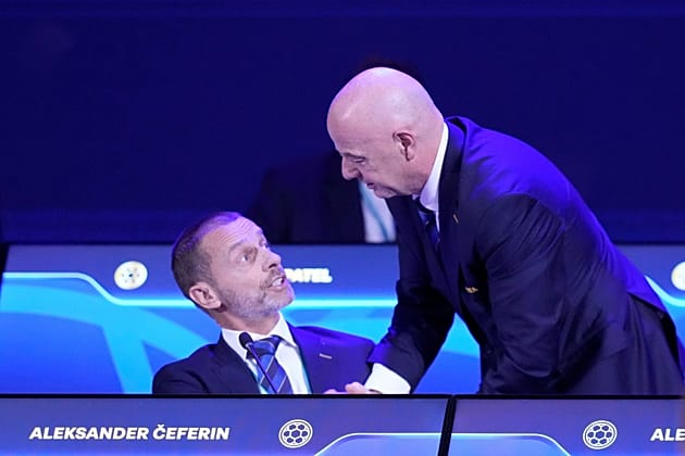 Football : l'UEFA menace la FIFA de boycotter la Coupe du Monde 