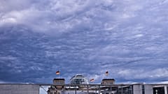 Die Mehrheit der Menschen in Deutschland hat kaum Vertrauen in die Handlungsfähigkeit des Staates