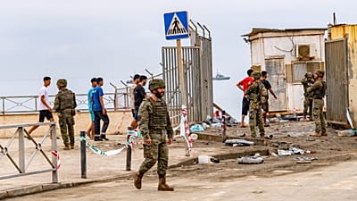Migranci wracają do Maroka z hiszpańskiej enklawy Ceuta, 31 lipca 2026 r.