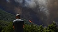 Η φωτιά καθώς πλησιάζει το Κρύο Πηγάδι, κοντά στο Πόρτο Γερμενό (1/8/2026)