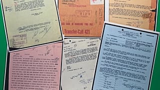 Am Freitag, dem 8. Mai 2026, vom Pentagon veröffentlichte Akten über UFOs werden in Washington fotografiert.