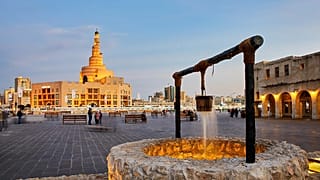 A Souq Waqif egy hagyományos piac Katar fővárosában, Dohában.