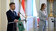 Magyar Péter miniszterelnök és a köztársasági elnöki jogköröket ideiglenesen gyakorló Forsthoffer Ágnes házelnök a Sándor-palotában, augusztus 3-án