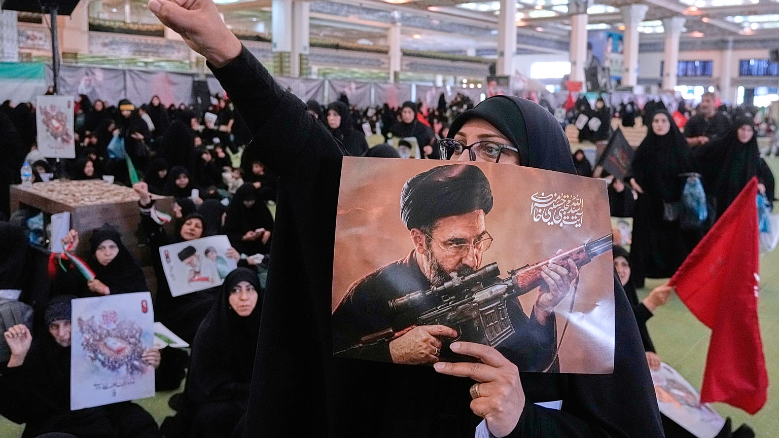صورة للمرشد الإيراني مجتبى خامنئي