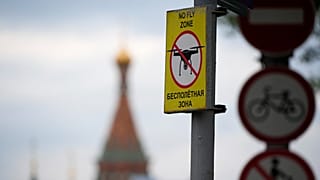 A 'No fly zone' sign is seen at the empty Red Square in Moscow, 3 May, 2023