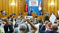 Yeni Parti Genel Başkanı Özgür Özel partisinin Meclis'teki ilk açık grup toplantısında konuştu