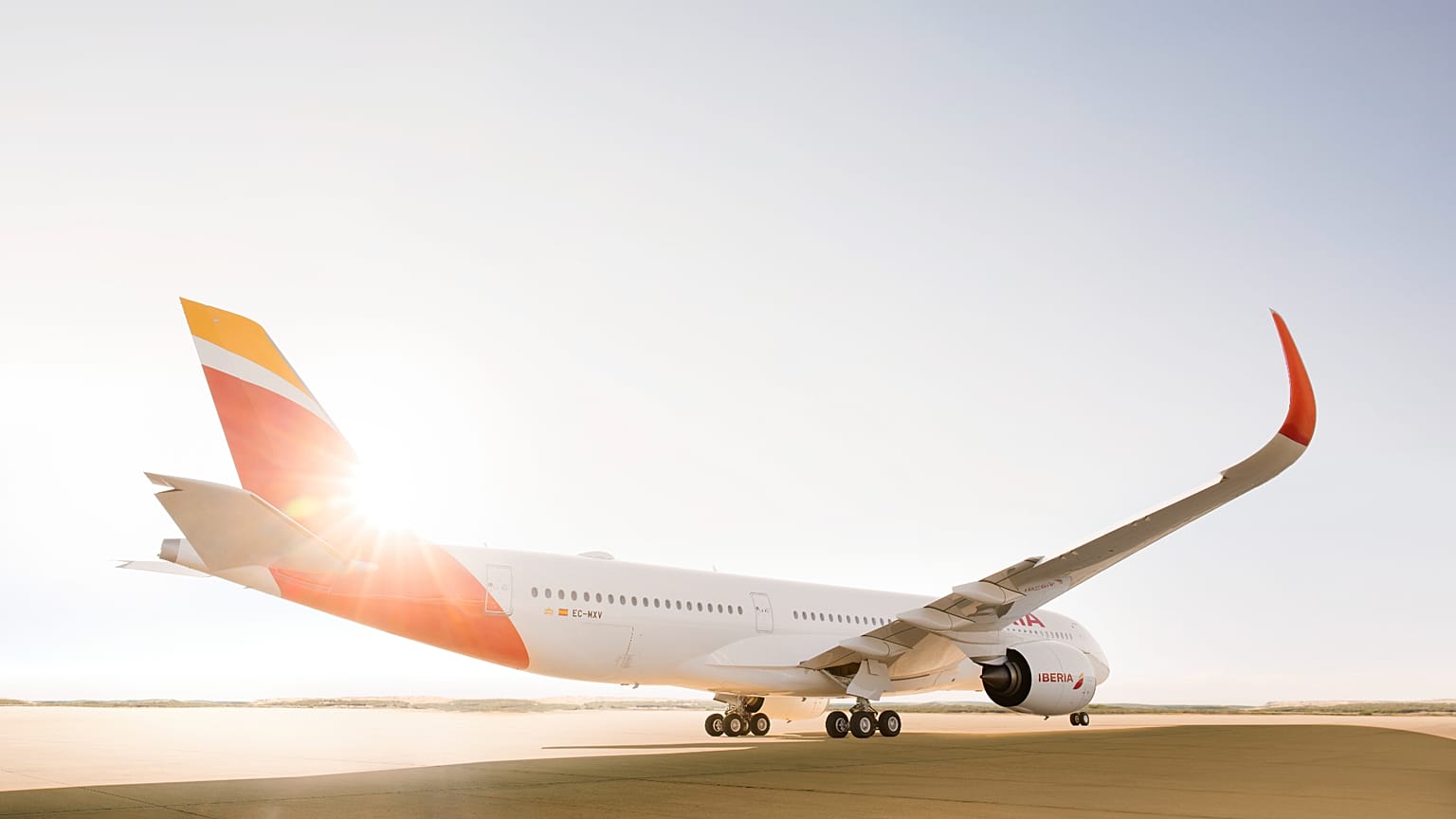 Iberia fletará un vuelo exclusivo para contemplar el eclipse solar total el 12 de agosto.