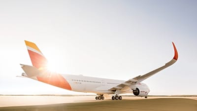 Iberia fletará un vuelo exclusivo para contemplar el eclipse solar total el 12 de agosto.