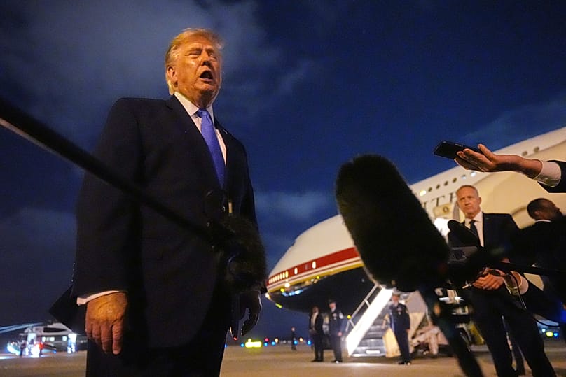US President Donald Trump talks to reporters before he boards Air Force One in Los Angeles, 4 August, 2026