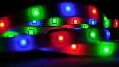 LEDs recebem energia de objetos do quotidiano como vinho e pão francês