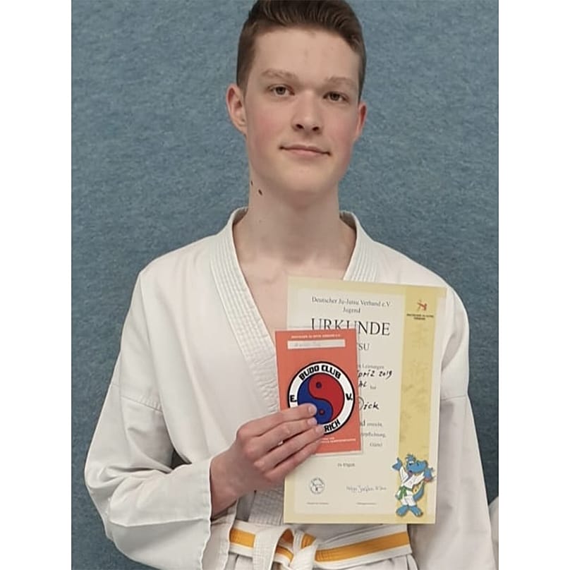 Marius war als Jugendlicher Mitglied in einem Verein für asiatische Kampfkünste