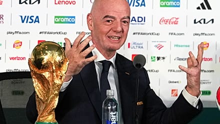 FIFA backs embattled president  Infantino following crisis meeting