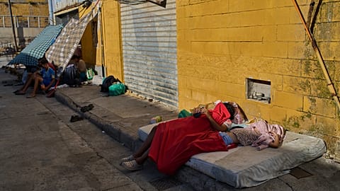 Menores durmiendo en la calle, Ceuta, 7 de agosto de 2026