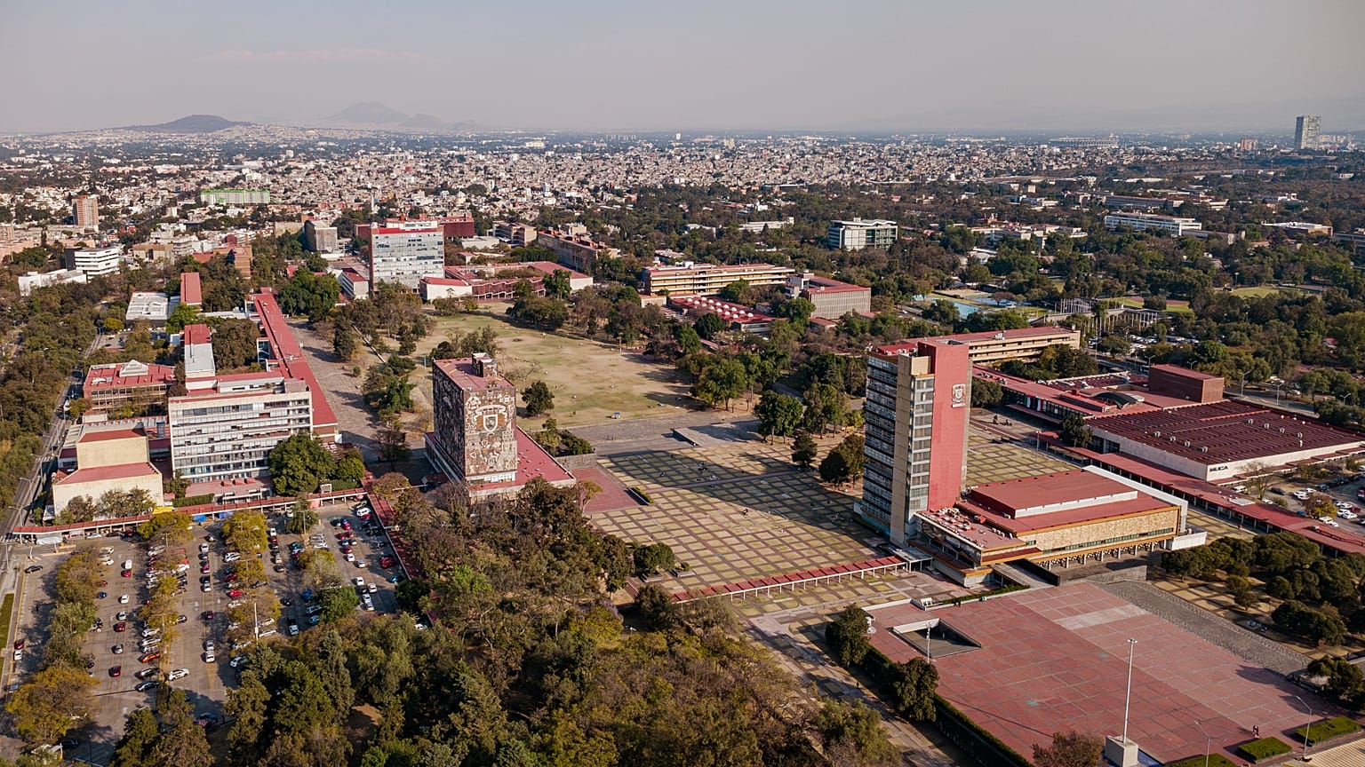 Meksika Ulusal Özerk Üniversitesi kampüsü