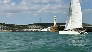 ستشهد القناة الإنجليزية أسبوعا من العبور التجريبي يربط بين بلدة "Shoreham-by-Sea" في "West Sussex" ومدينة "Fécamp" في "Normandy".