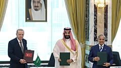 Türkiye, Suudi Arabistan ve Pakistan arasında Ortak Savunma Anlaşması imzalandı, 7 Ağustos 2026.
