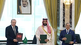 Türkiye, Suudi Arabistan ve Pakistan arasında Ortak Savunma Anlaşması imzalandı, 7 Ağustos 2026.