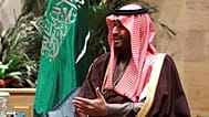 ولي العهد السعودي الأمير محمد بن سلمان يشير بيده خلال اجتماع مع وزير الخارجية الأمريكي ماركو روبيو في الرياض، المملكة العربية السعودية، يوم الاثنين 17 فبراير 2025.