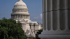 Vê-se o Capitólio dos EUA a partir do edifício de escritórios Cannon House, em Washington, na quarta‑feira, 22 de julho de 2026.