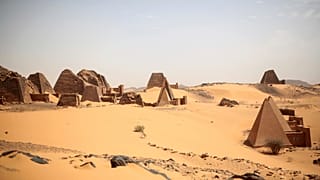 Soudan : les pyramides de Méroé abandonnées à la guerre