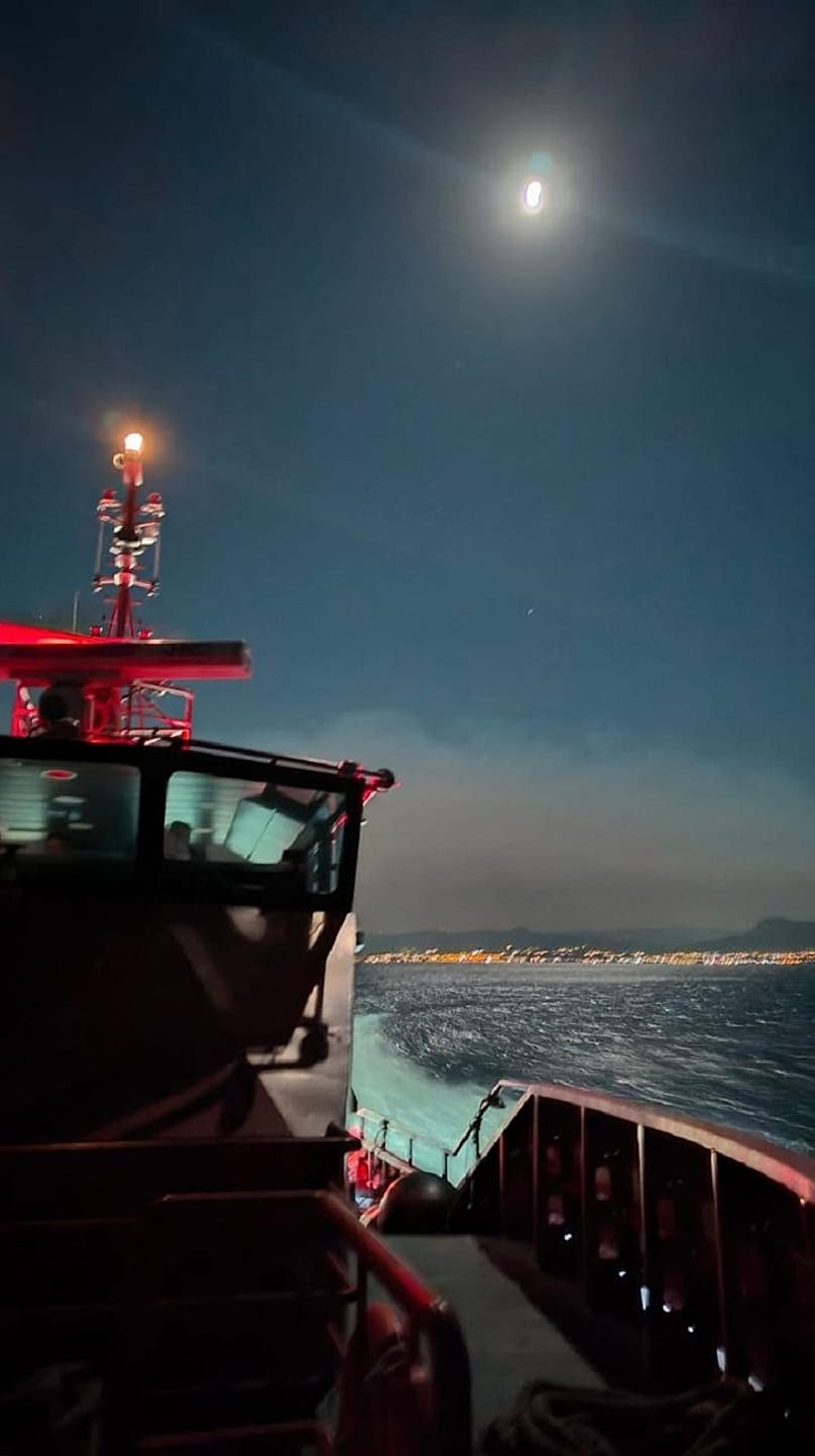 Οι επιχειρήσεις διάσωσης ενώ μαίνονται οι πυρκαγιές