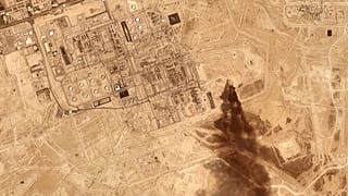 Previous Houthi claimed attack triggering smoke from a Saudi Aramco oil processing facility in Abqaiq, Saudi Arabia, 27 July 2026.