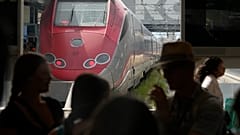 Ein Frecciarossa-Hochgeschwindigkeitszug von Trenitalia im Bahnhof Roma Termini